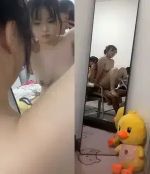 Cặp đôi sinh viên Trung Quốc nện nhau trên ghế