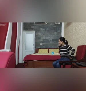 Chị gái già dâm trốn chồng đi đụ nhau với trai trẻ Phần 1