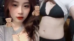 Ngọc Diễm xinh đẹp và anh bạn trai bụng bự tập dưỡng sinh