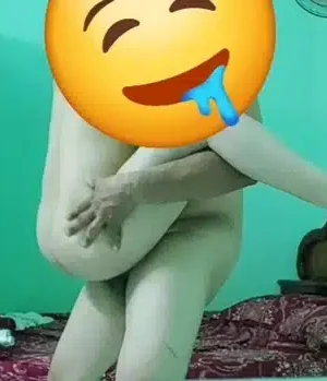 Thế dục buổi sáng sớm cùng với vợ yêu